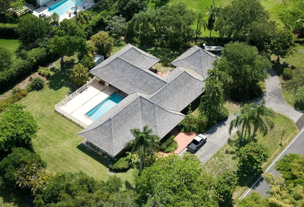 Slide of Sean Lilly Al Springer Roofing