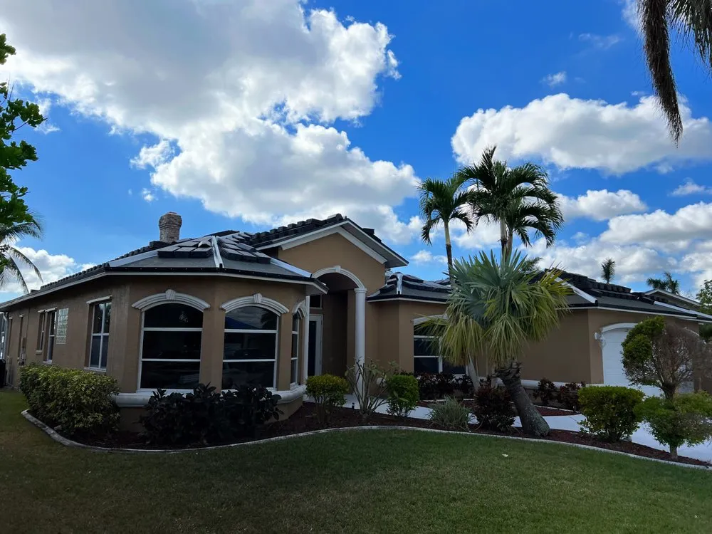 Slide of Sean Lilly Roofing