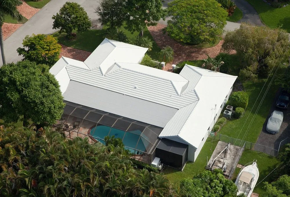 Slide of Sean Lilly Roofing