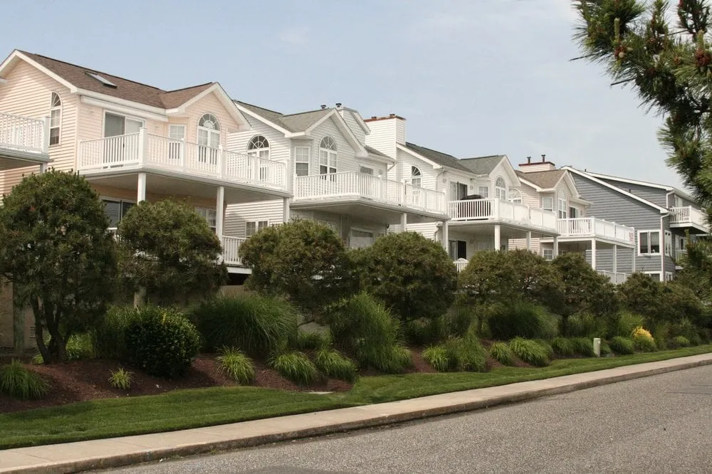 Emergency metal roofing installation in Egg Harbor Township, NJ by Seashore Construction