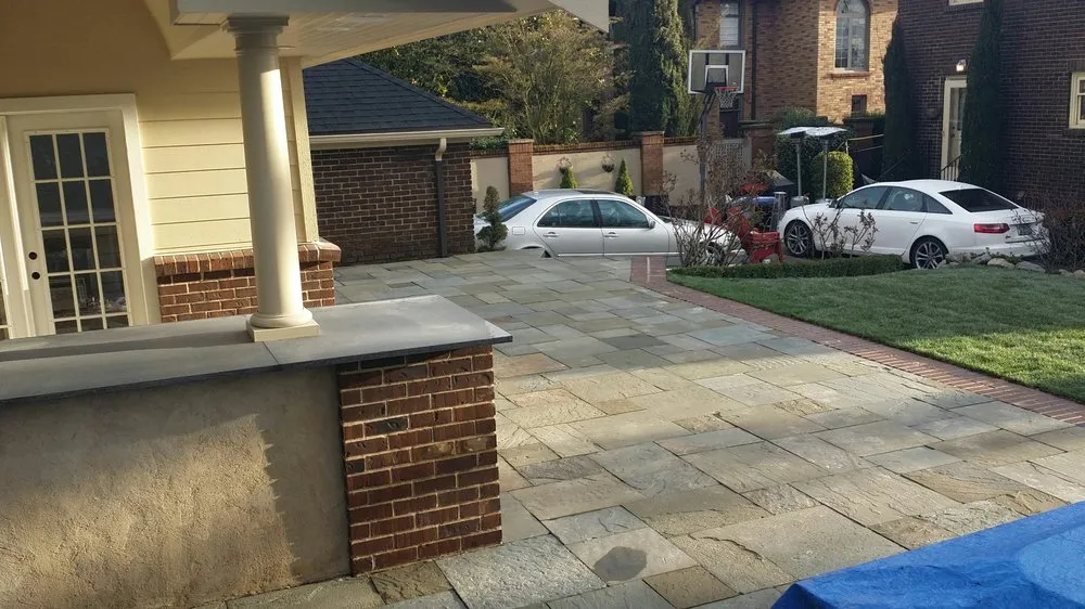 Slide of Seattle Pros