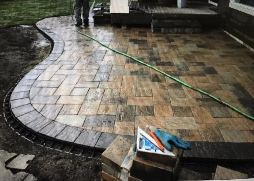 Slide of Seattle Pros