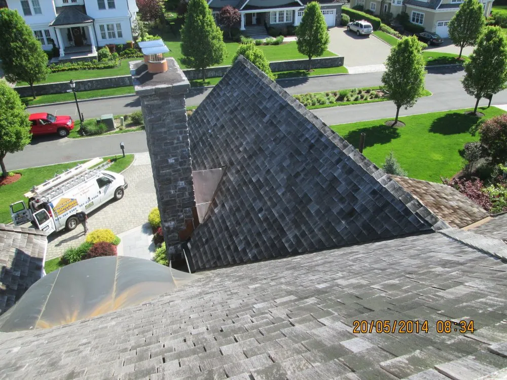 Slide of Segelman Shaw Roofing Siding & Gutters