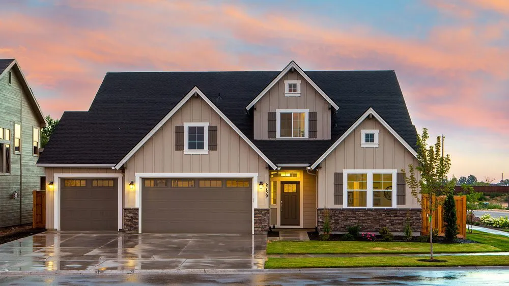 Slide of Seipp Roofing