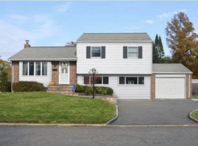 Slide of Seipp Roofing