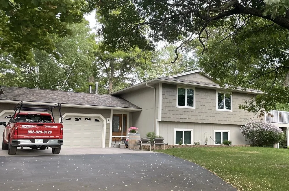 Slide of Sela Gutter Connection