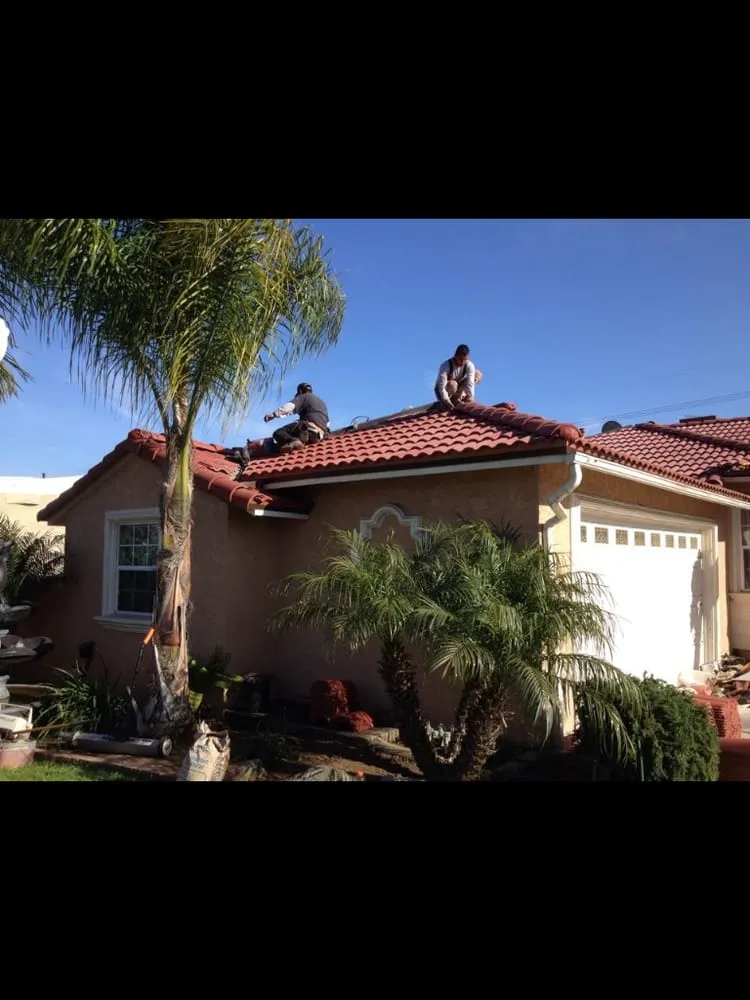 Expert roof leak repair experts serving Commerce, CA - Selah Roofing