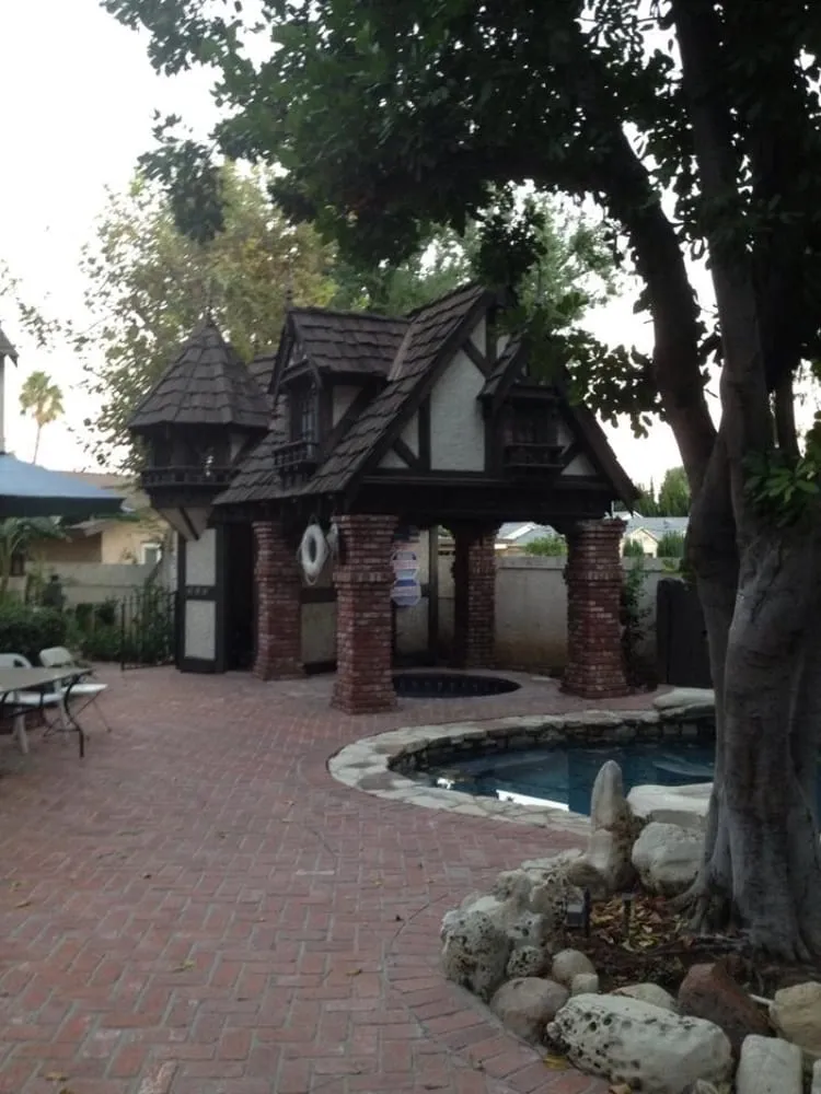 Emergency storm damage roof repair experts serving Commerce, CA - Selah Roofing
