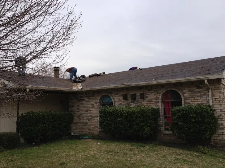 Slide of Selah Roofing