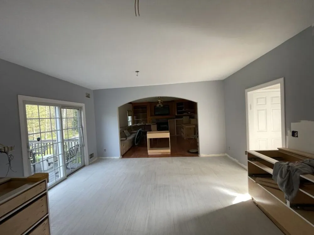 Slide of Sela's Contractor