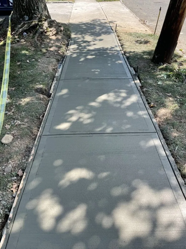 Slide of Sela's Contractor