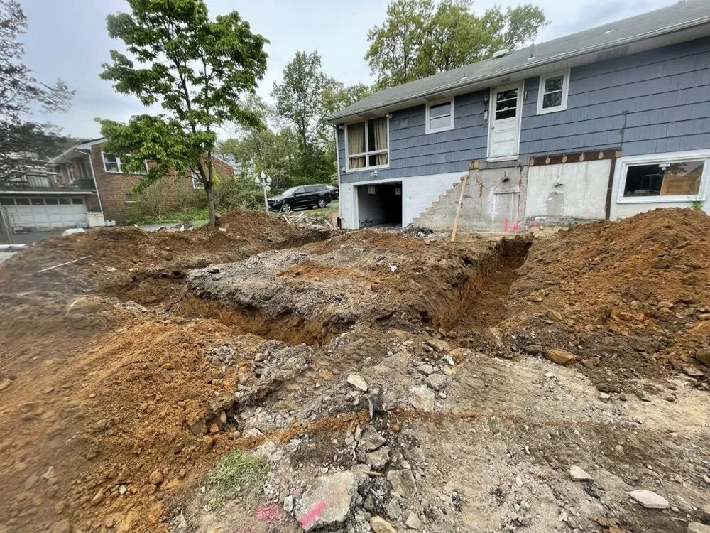 Slide of Sela's Contractor