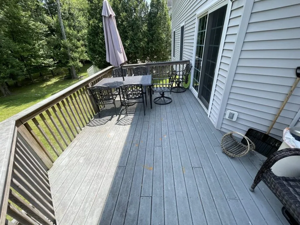 Slide of Sela's Contractor