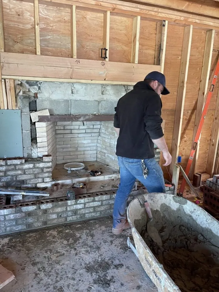 Slide of Sela's Contractor