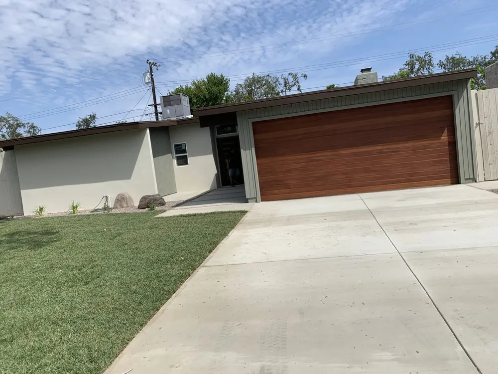 Slide of Select Home Builders