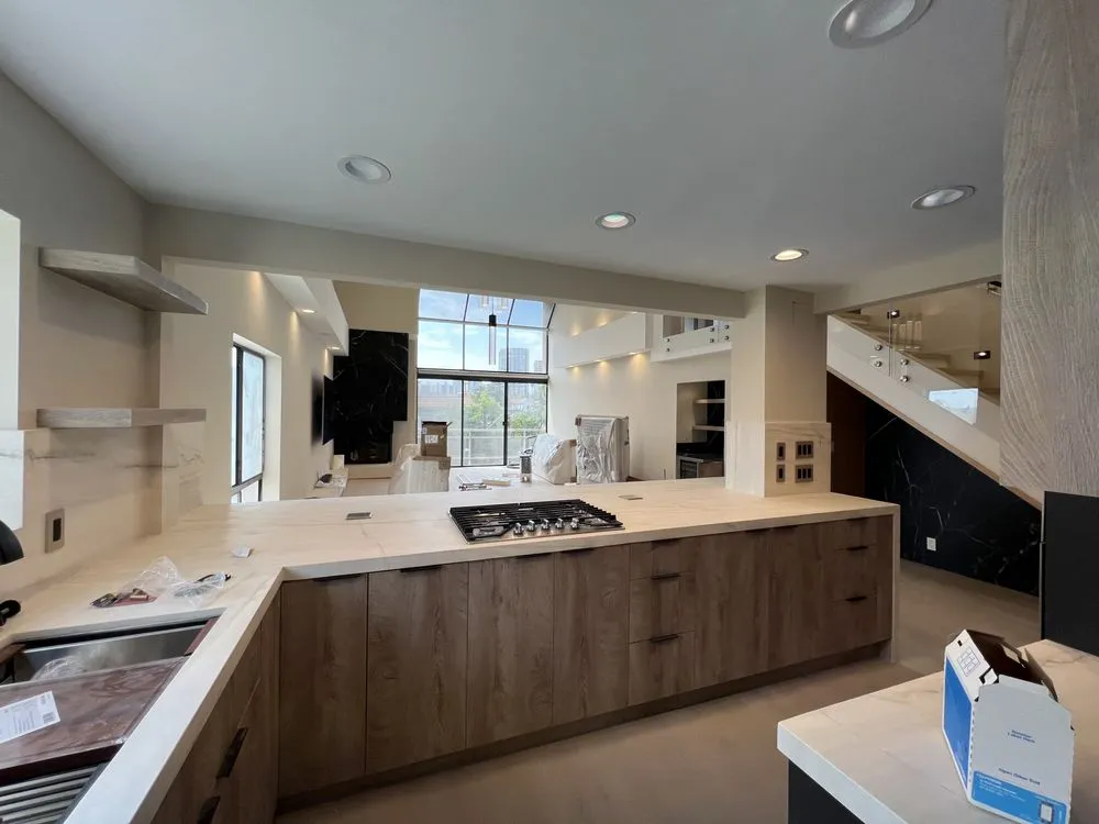 Slide of Select Home Builders