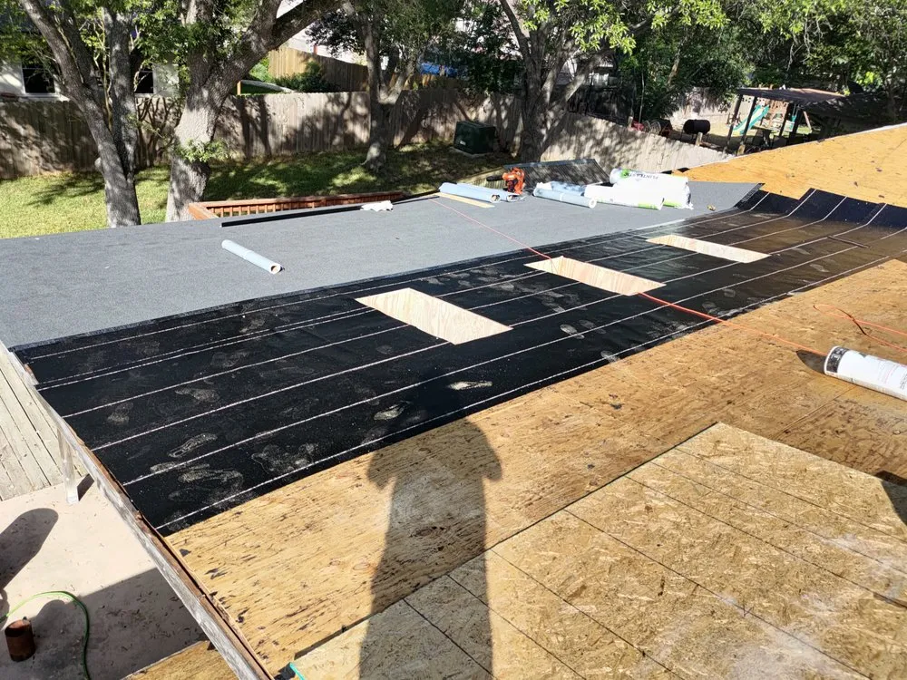 Slide of Select Roofing and Restoration