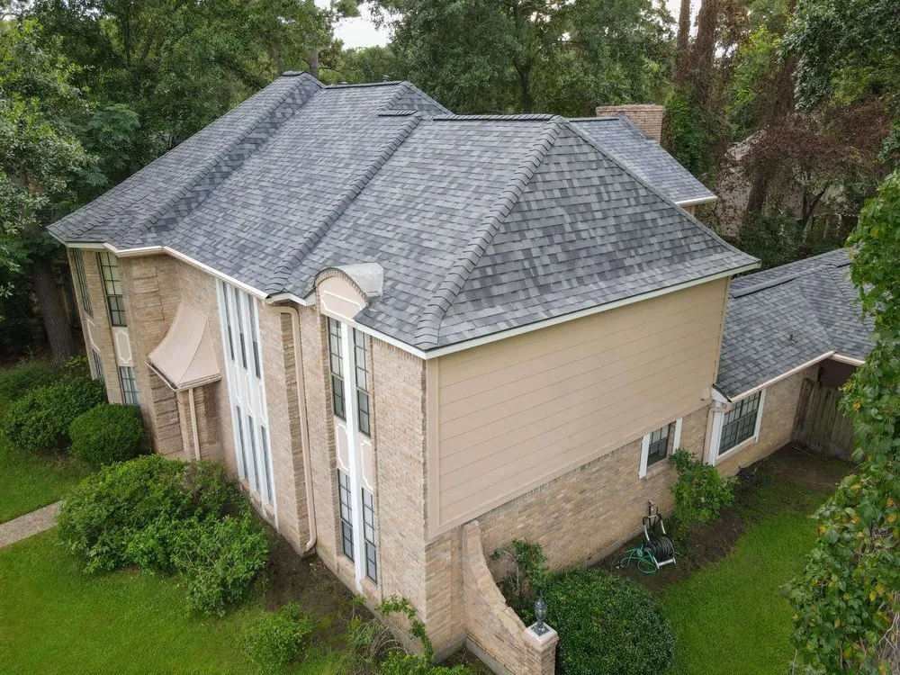 Slide of Select Roofing of North Texas