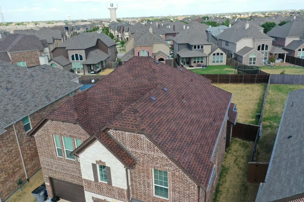 Slide of Select Roofing of North Texas