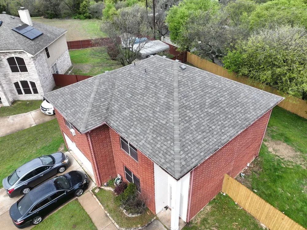 Slide of Select Roofing of North Texas