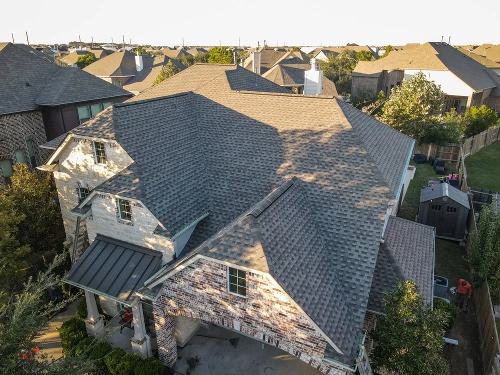 Slide of Select Roofing of North Texas