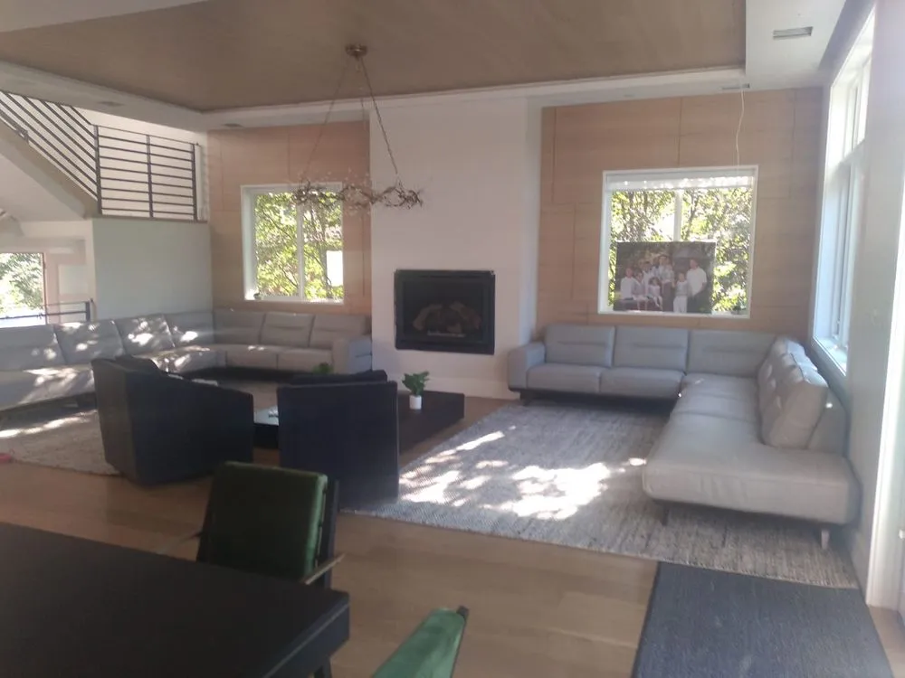 Slide of Selvin Construction