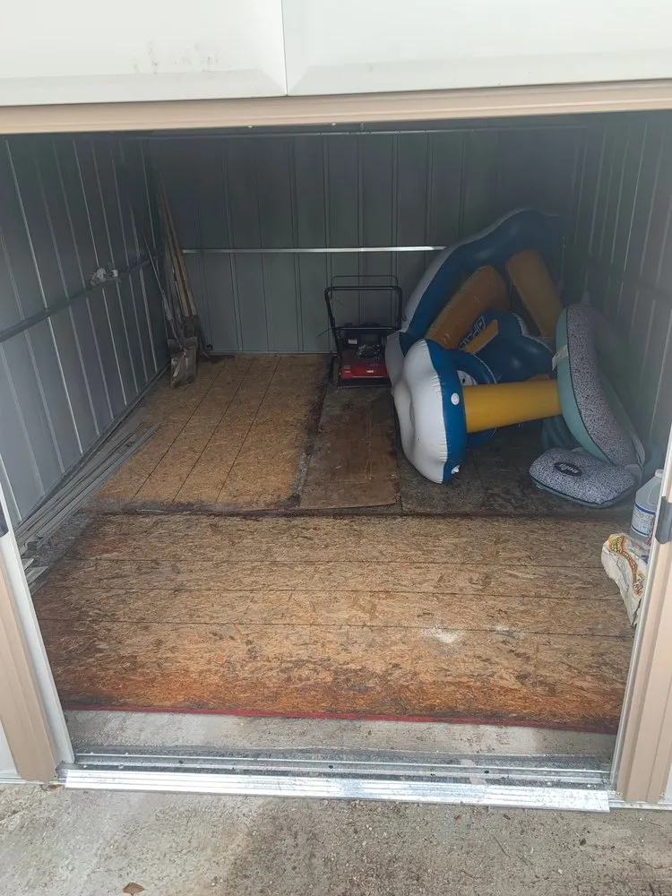 Local roof leak repair for fast service across PT ORANGE, FL - Semi Provision