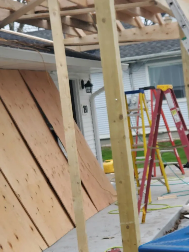 Slide of Semper Fi Construction and Exteriors