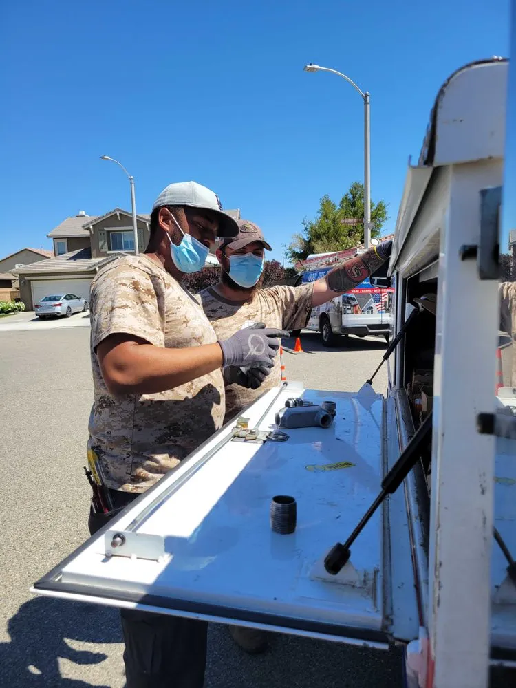 Slide of Semper Solaris