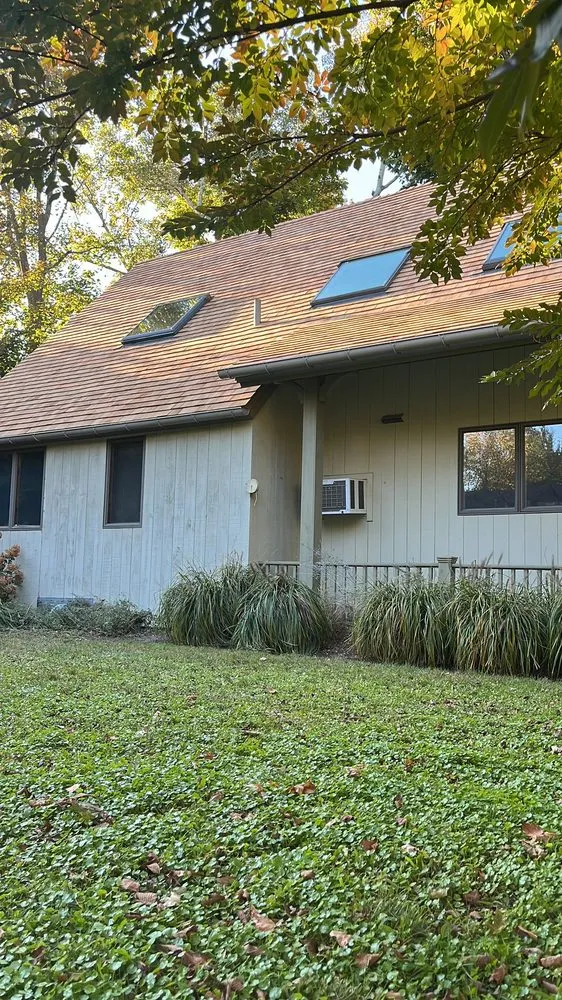 Slide of Sequeira Home Construction