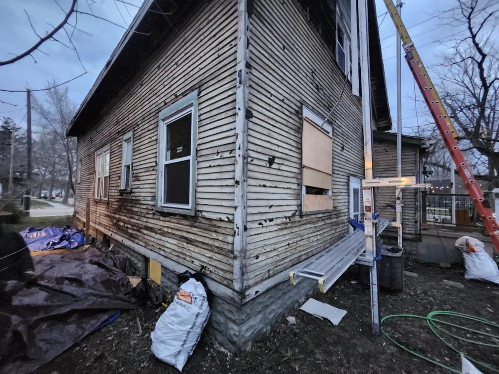 Slide of SER Home Services