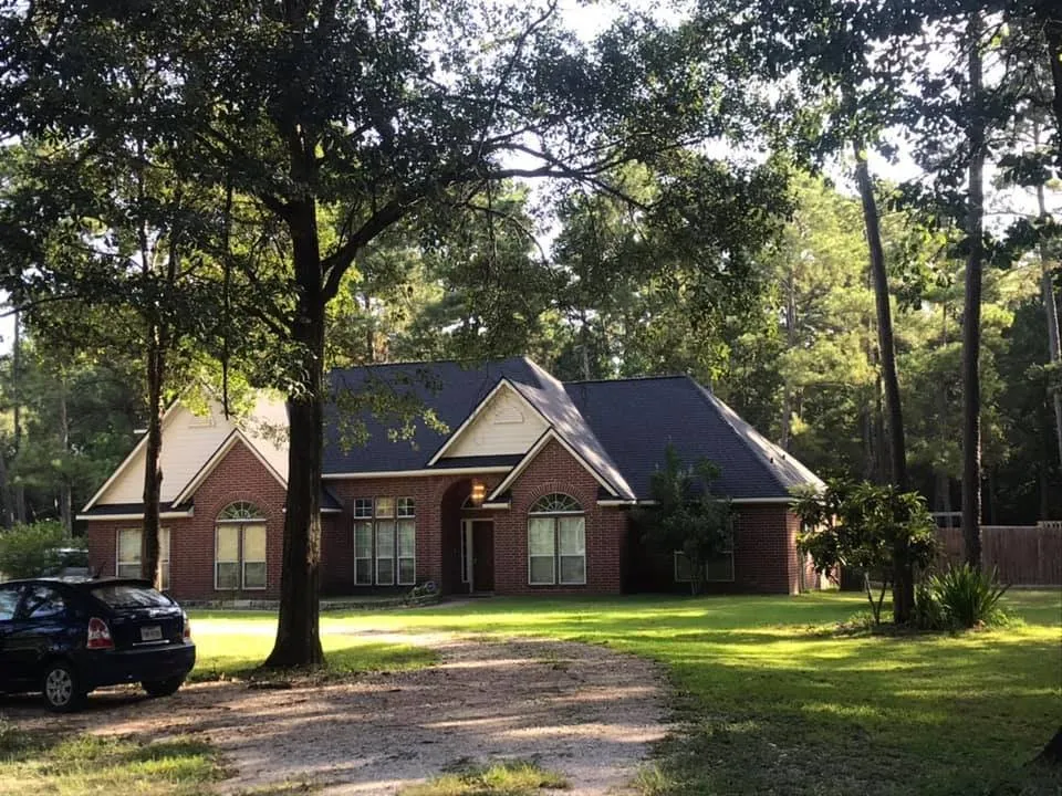 Slide of Serenity Roofing & Construction