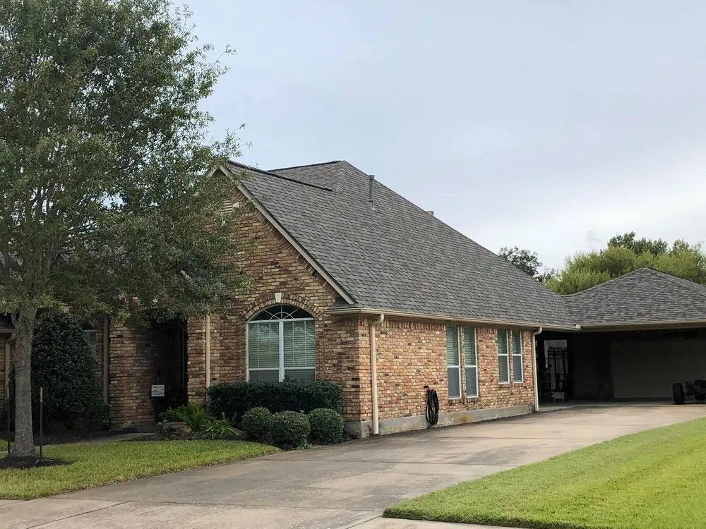 Slide of Serenity Roofing & Construction