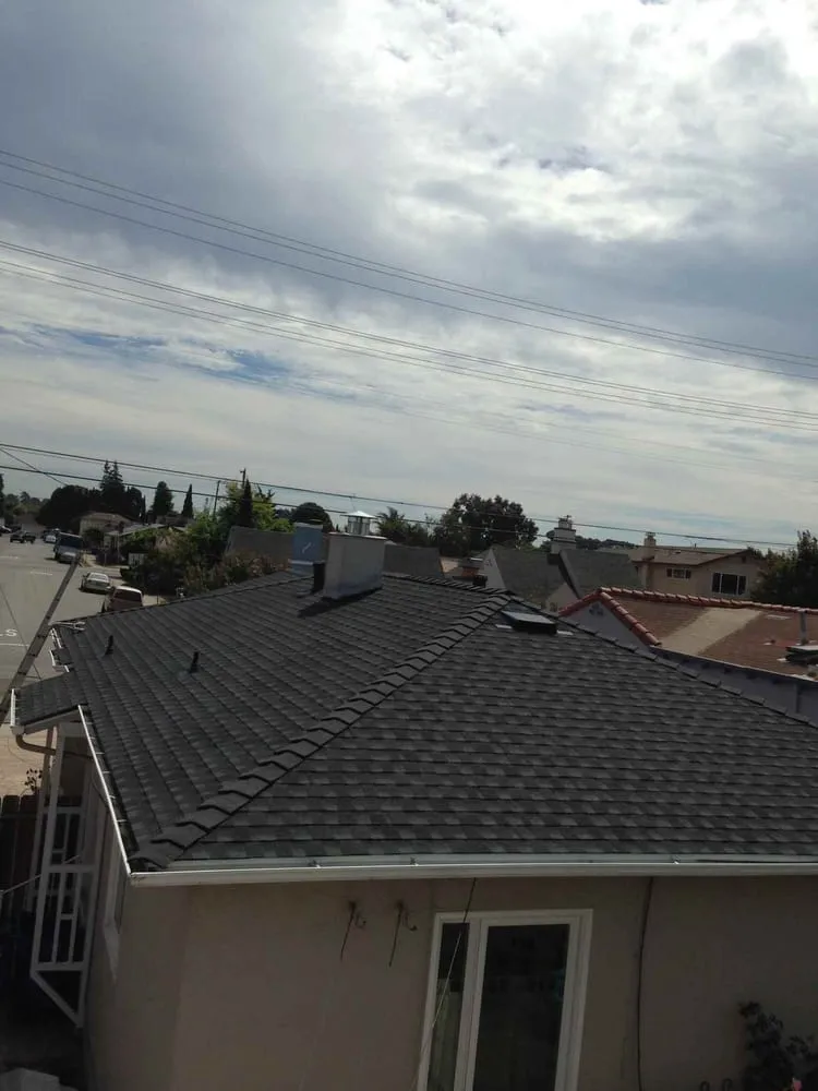 Slide of Sergio Lopez Roofing Services