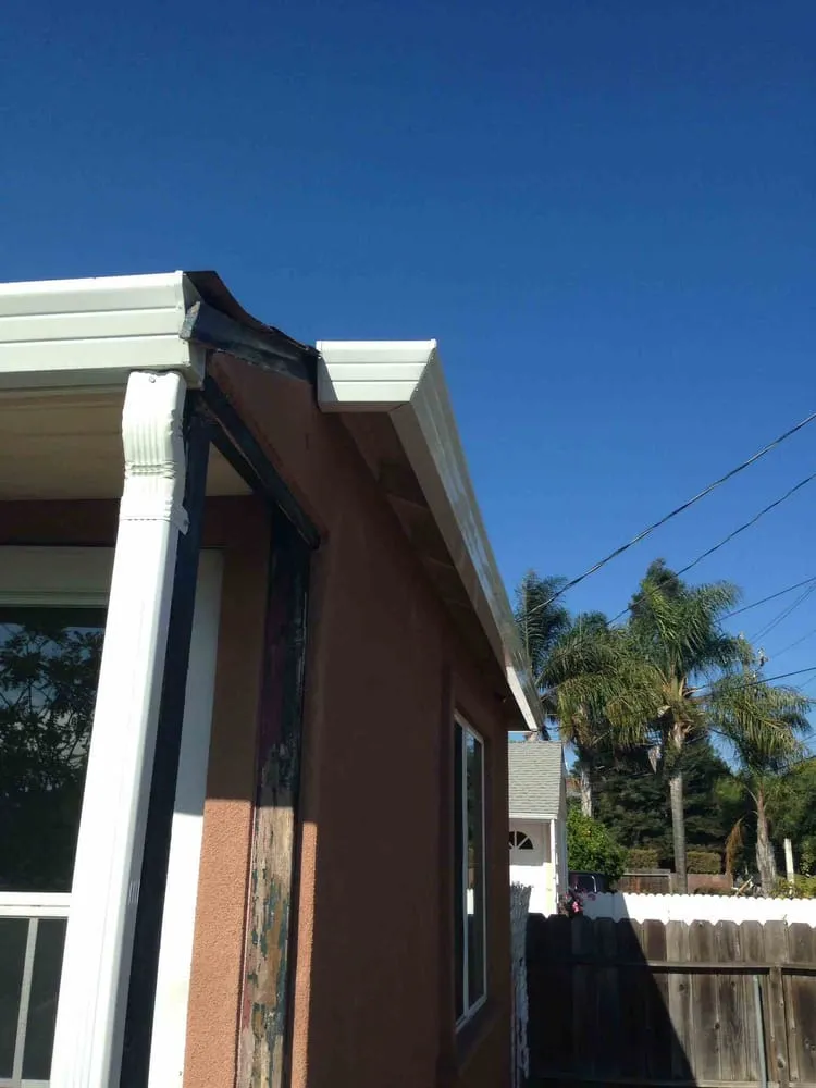 Slide of Sergio Lopez Roofing Services