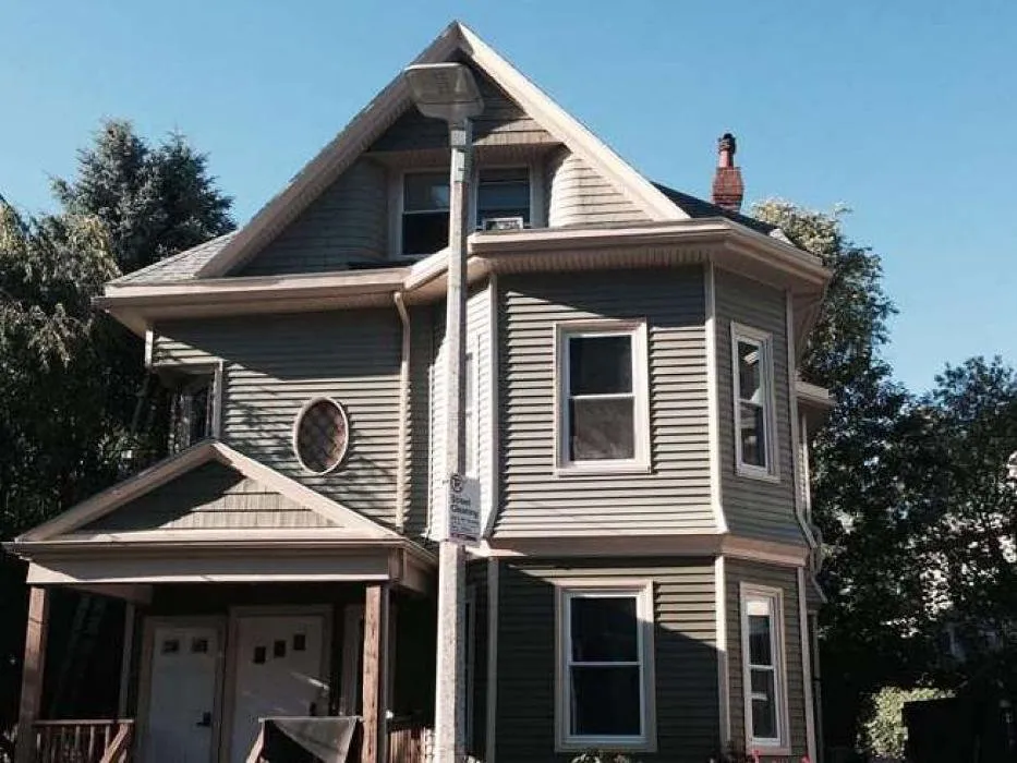 Slide of Serpa Home Improvement