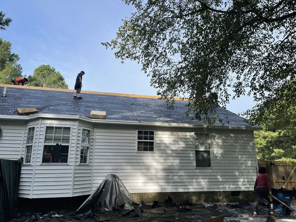 Slide of Serranos Contracting