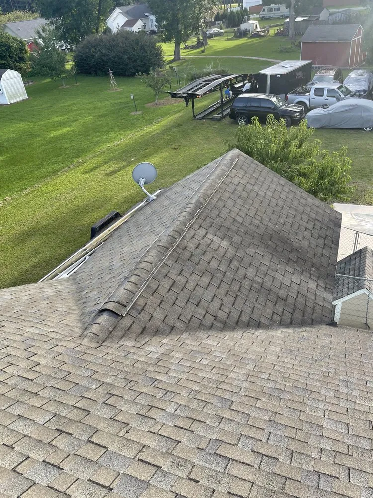 Slide of Serranos Contracting