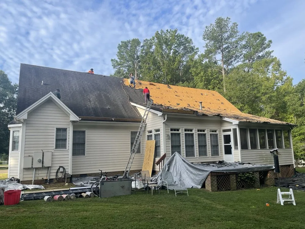 Slide of Serranos Contracting