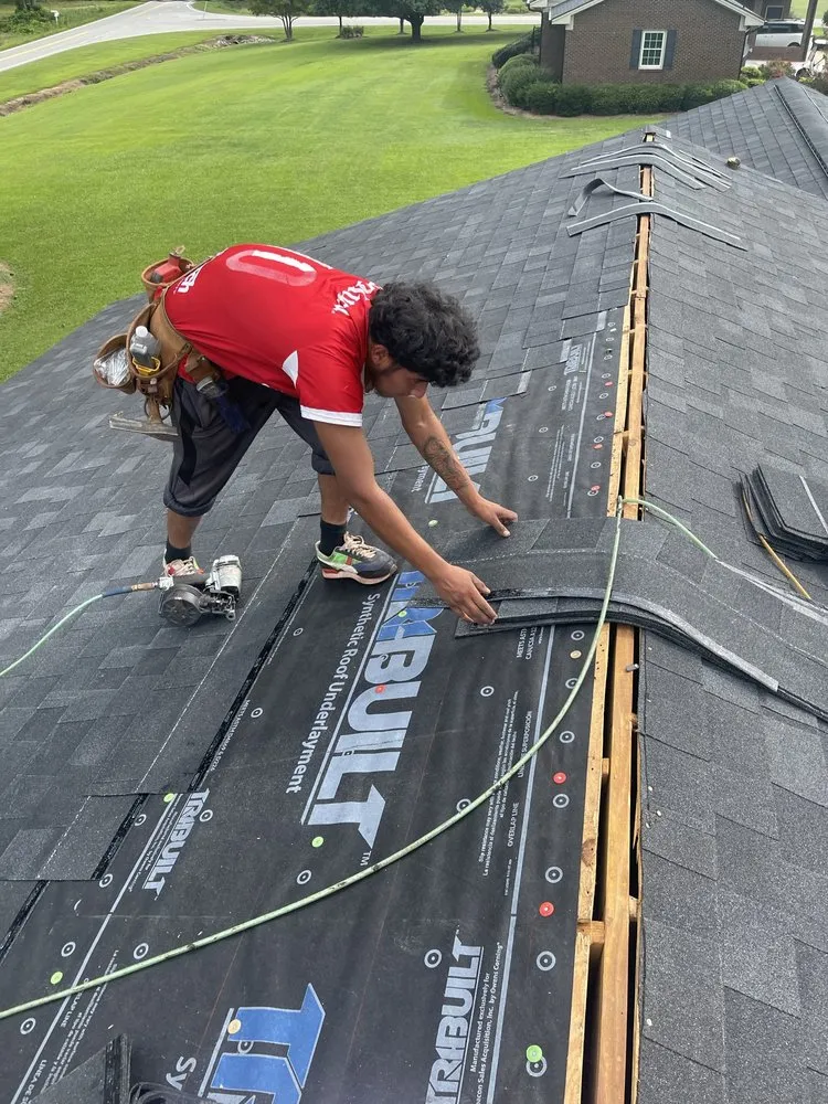 Slide of Serranos Contracting