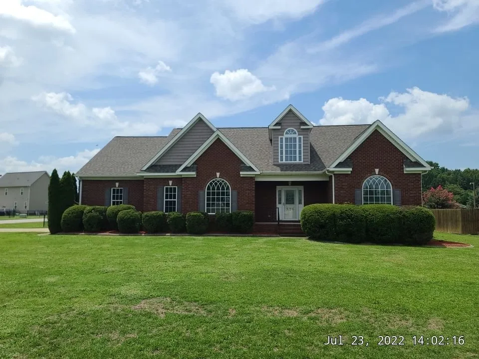 Slide of ServiceOne Advantage