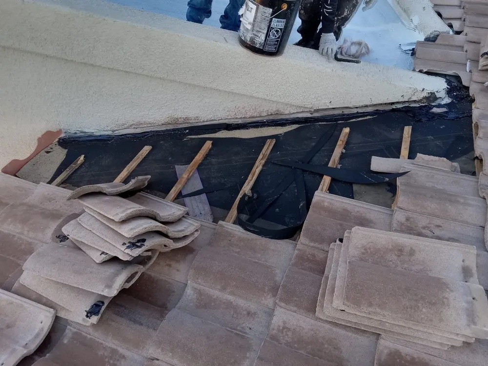 Slide of Sesco Roofing