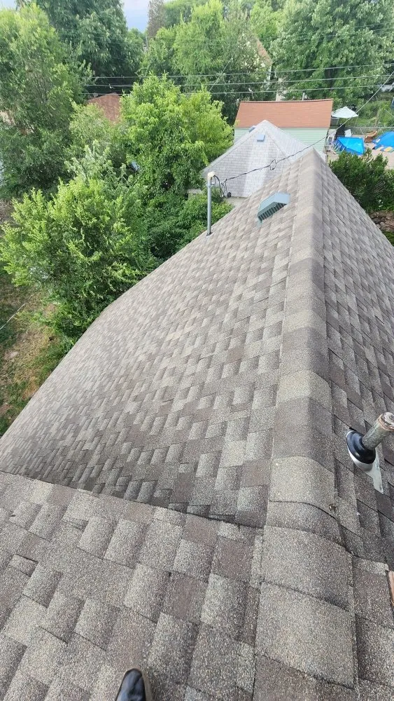 Trusted metal roofing installation in Hilltop, MN - Seus Guaman