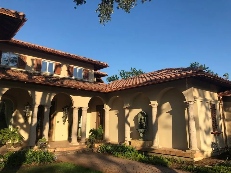 Slide of Sevilla Construction