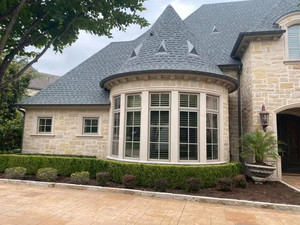 Slide of Sevilla Construction