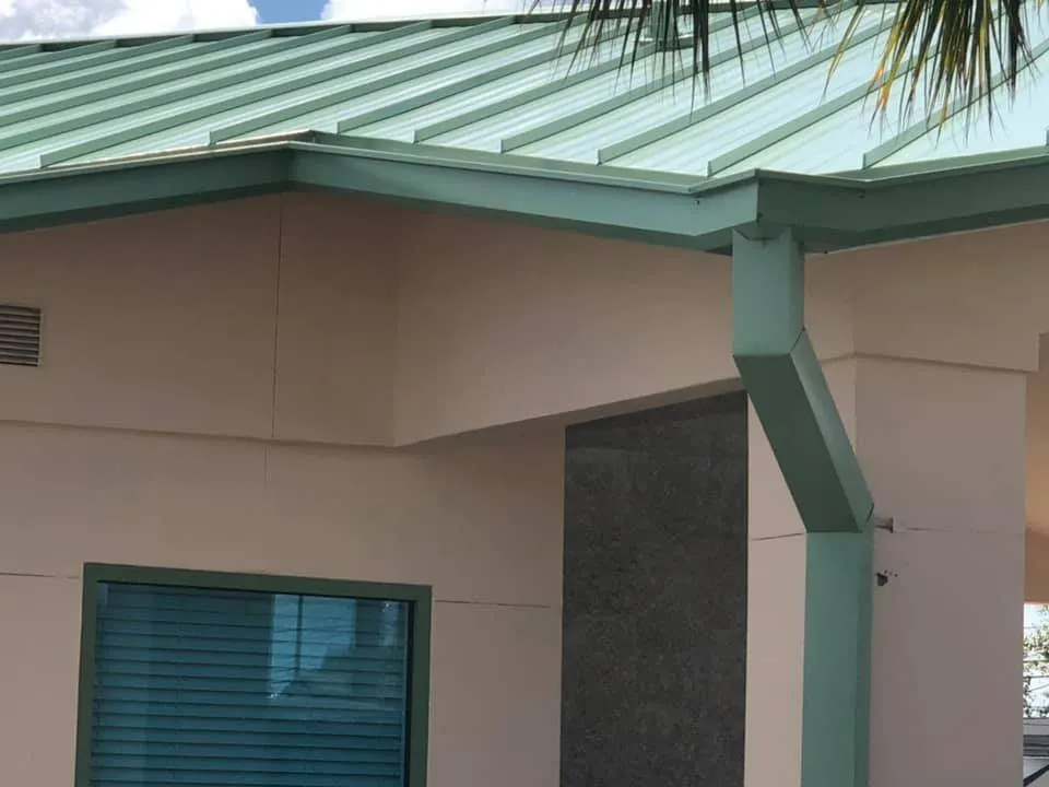 Slide of Sevilla Construction