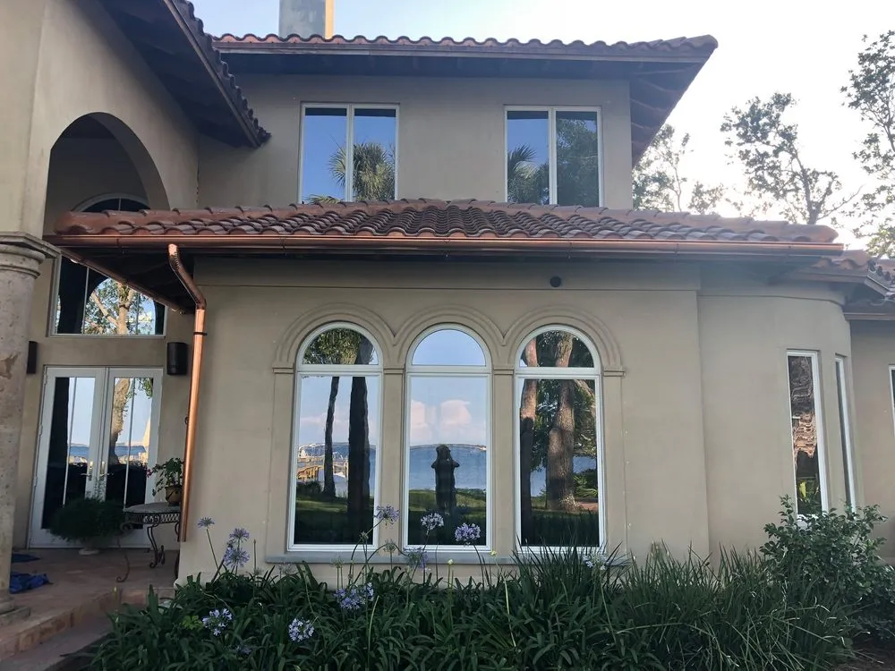 Slide of Sevilla Construction