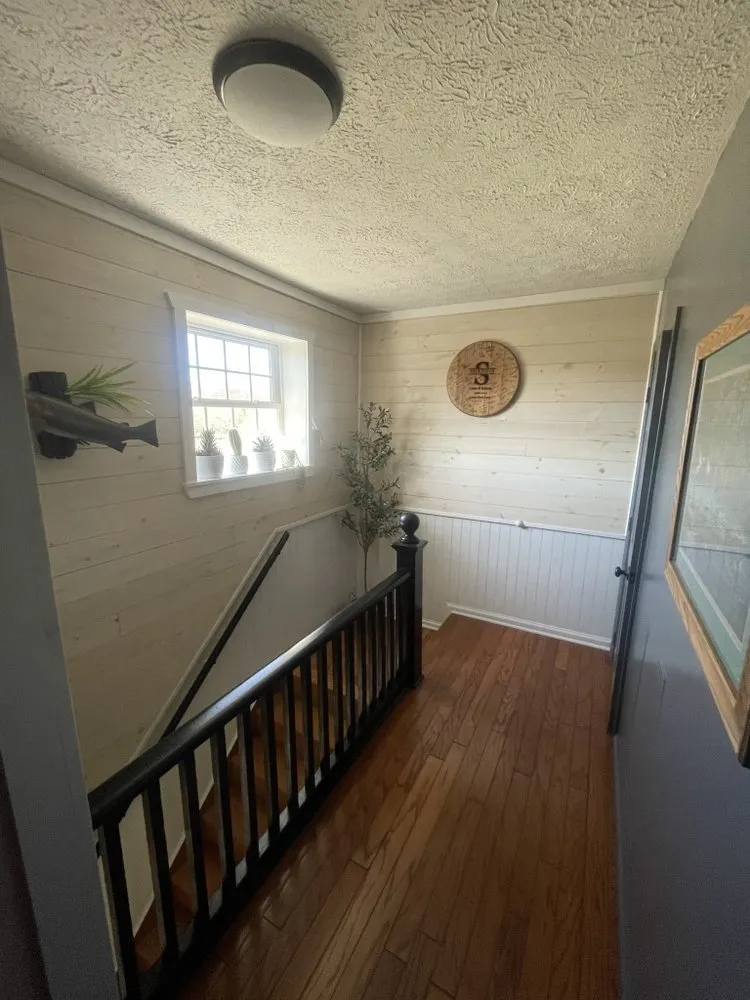 Slide of Seymour’s Home Improvements