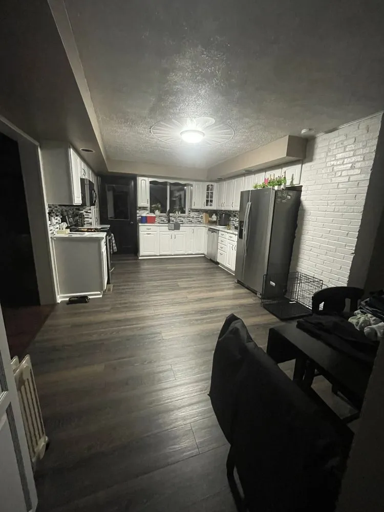 Slide of Seymour’s Home Improvements