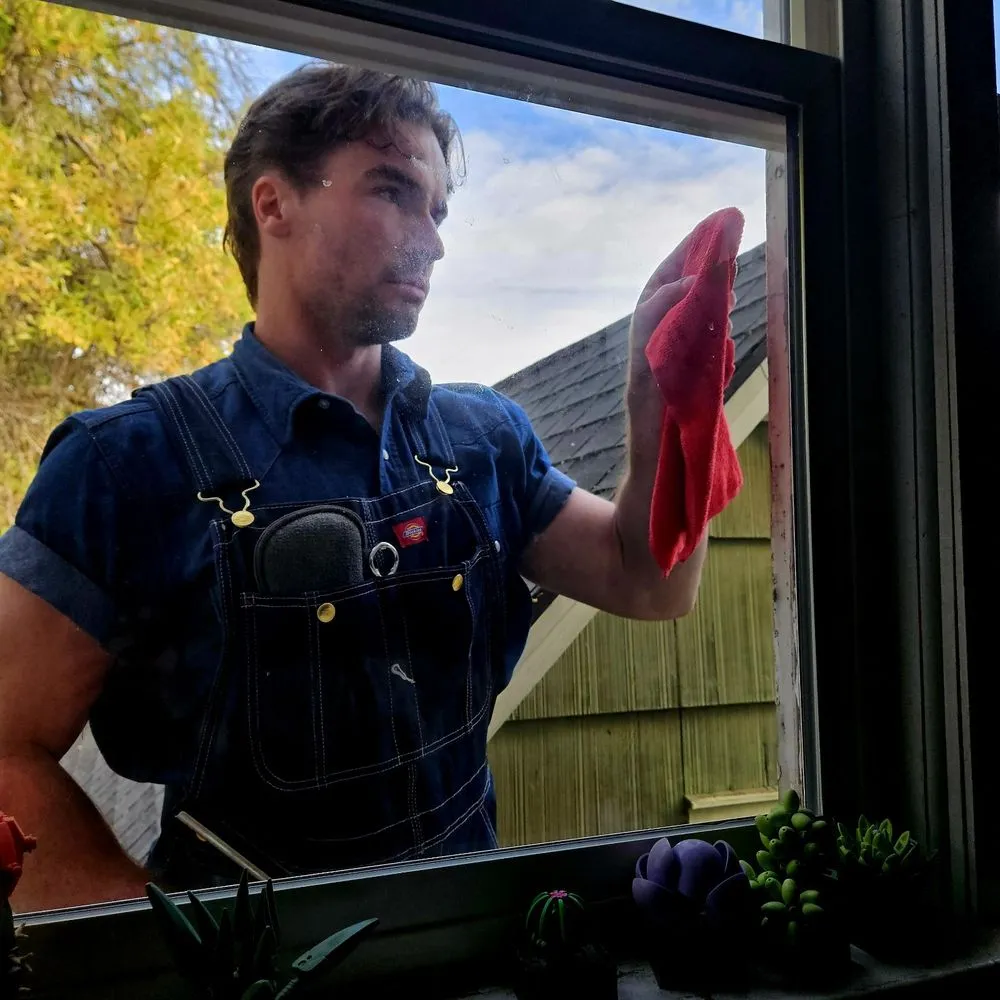 Slide of Seymour's Window Washing